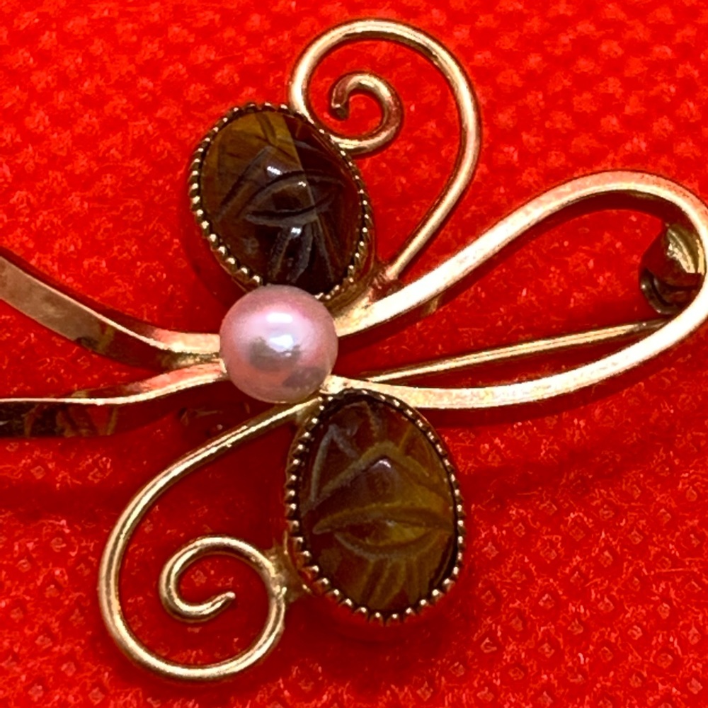 1920s 14k Gold Filled Wells Scarabs Tiger's Eye Ornate Bow Design Brooch